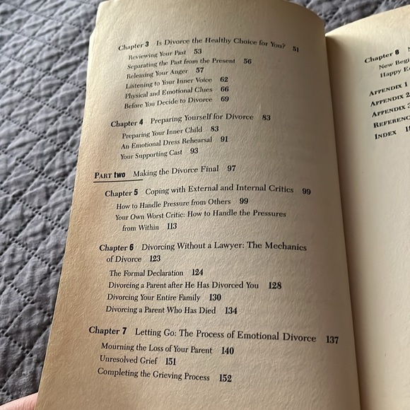 Divorcing a Parent - A Book by Beverly Engel - Picture 7 of 8